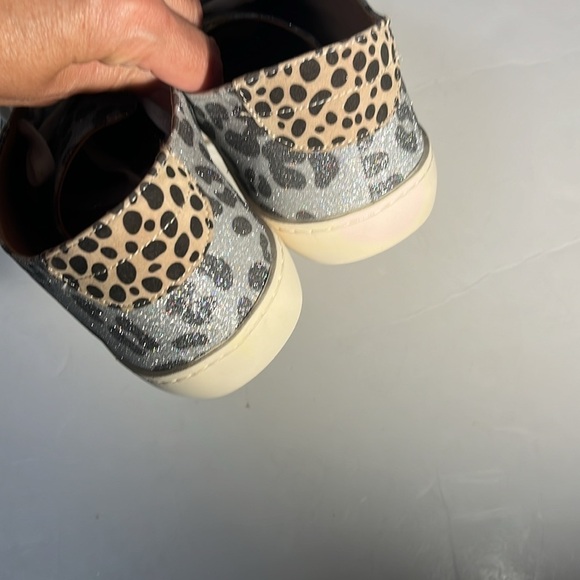 White Raven Silver sparkle cheetah/leopard print Y2K sneakers Women’s 10 - Picture 8 of 9